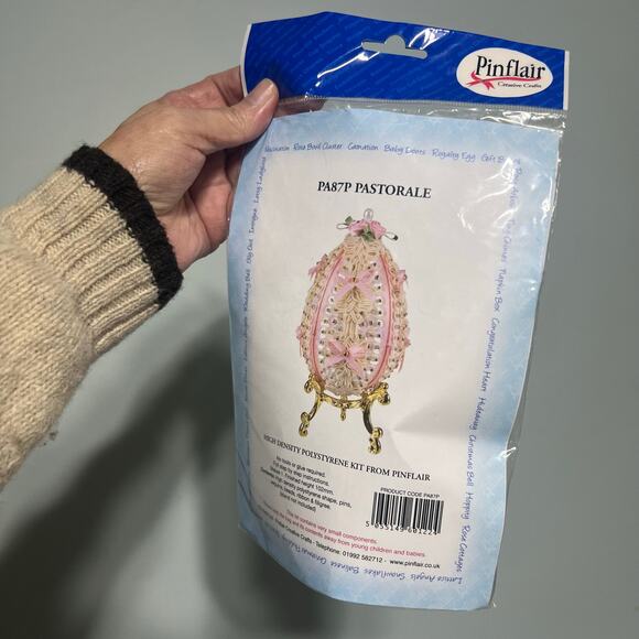 Ells Bells Pinfair UK  Pastorale Pink Easter Egg Sequin Bead Ornament Kit PA87P - Picture 3 of 5